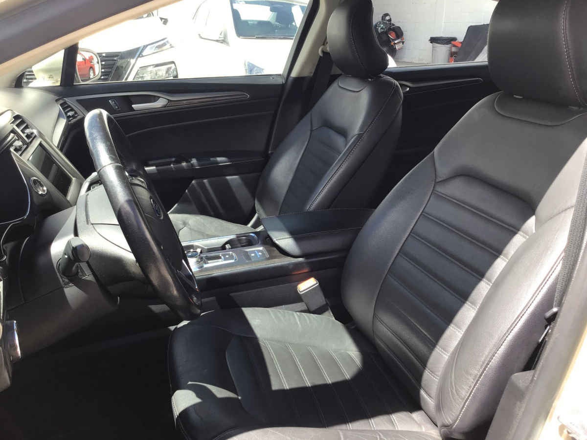 2018 Ford Fusion 4p SE Luxury Hibrido Aut