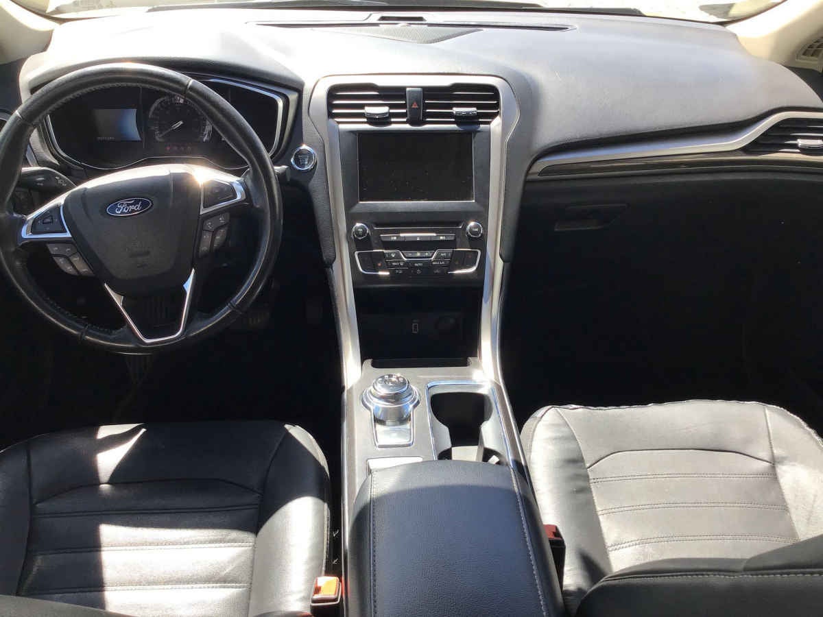 2018 Ford Fusion 4p SE Luxury Hibrido Aut
