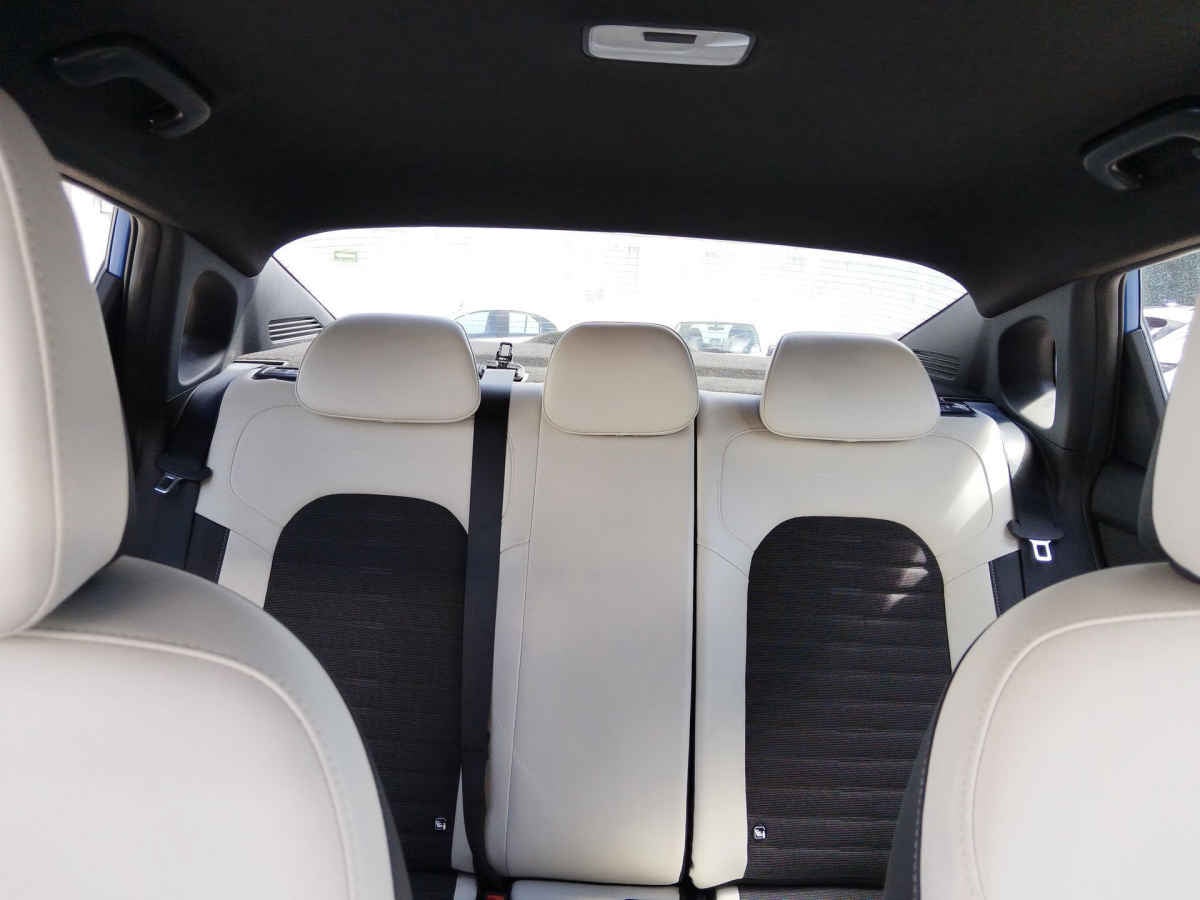 2024 Kia K3 5p GT Line L4/2.0 Aut