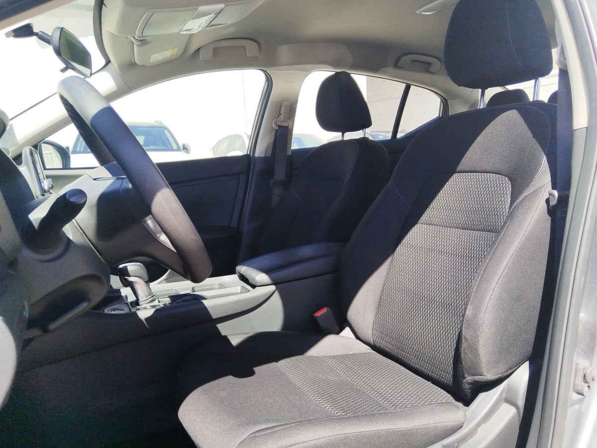 2022 Nissan Sentra 4p Sense L4/2.0 Aut