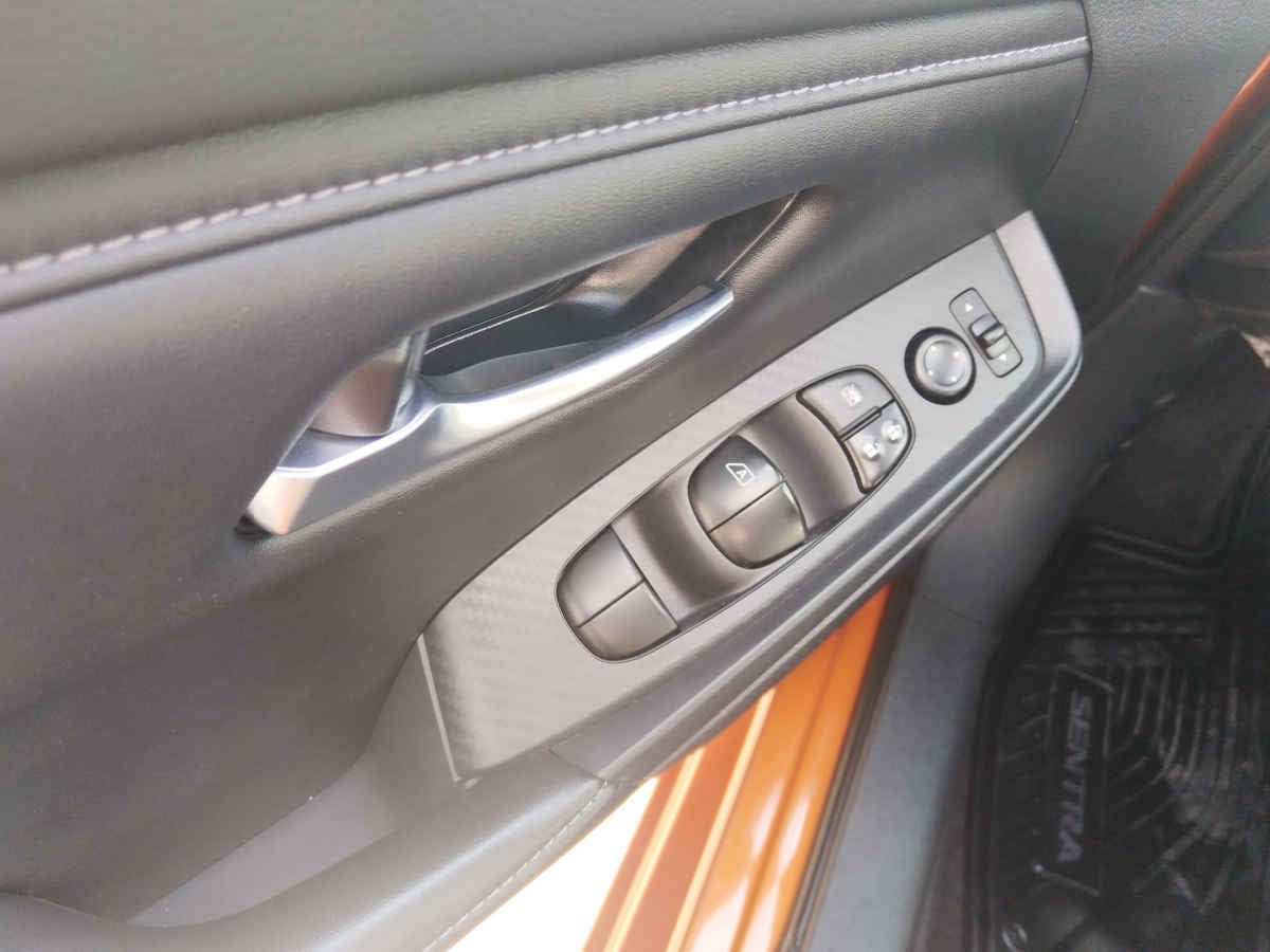 2023 Nissan Sentra 4p Advance L4/2.0 Man