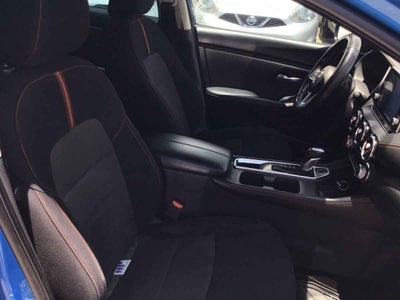 2024 Nissan Sentra 4p SR L4/2.0 Aut