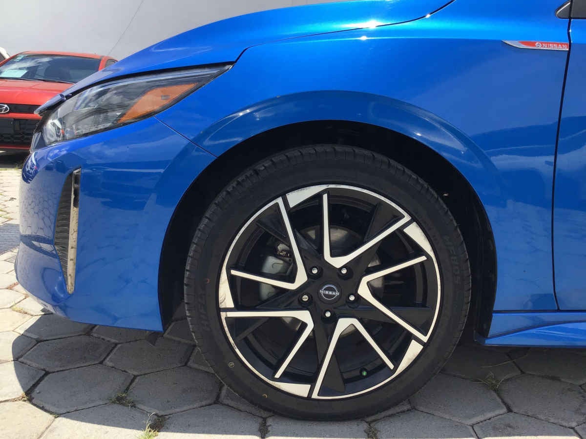 2024 Nissan Sentra 4p SR L4/2.0 Aut