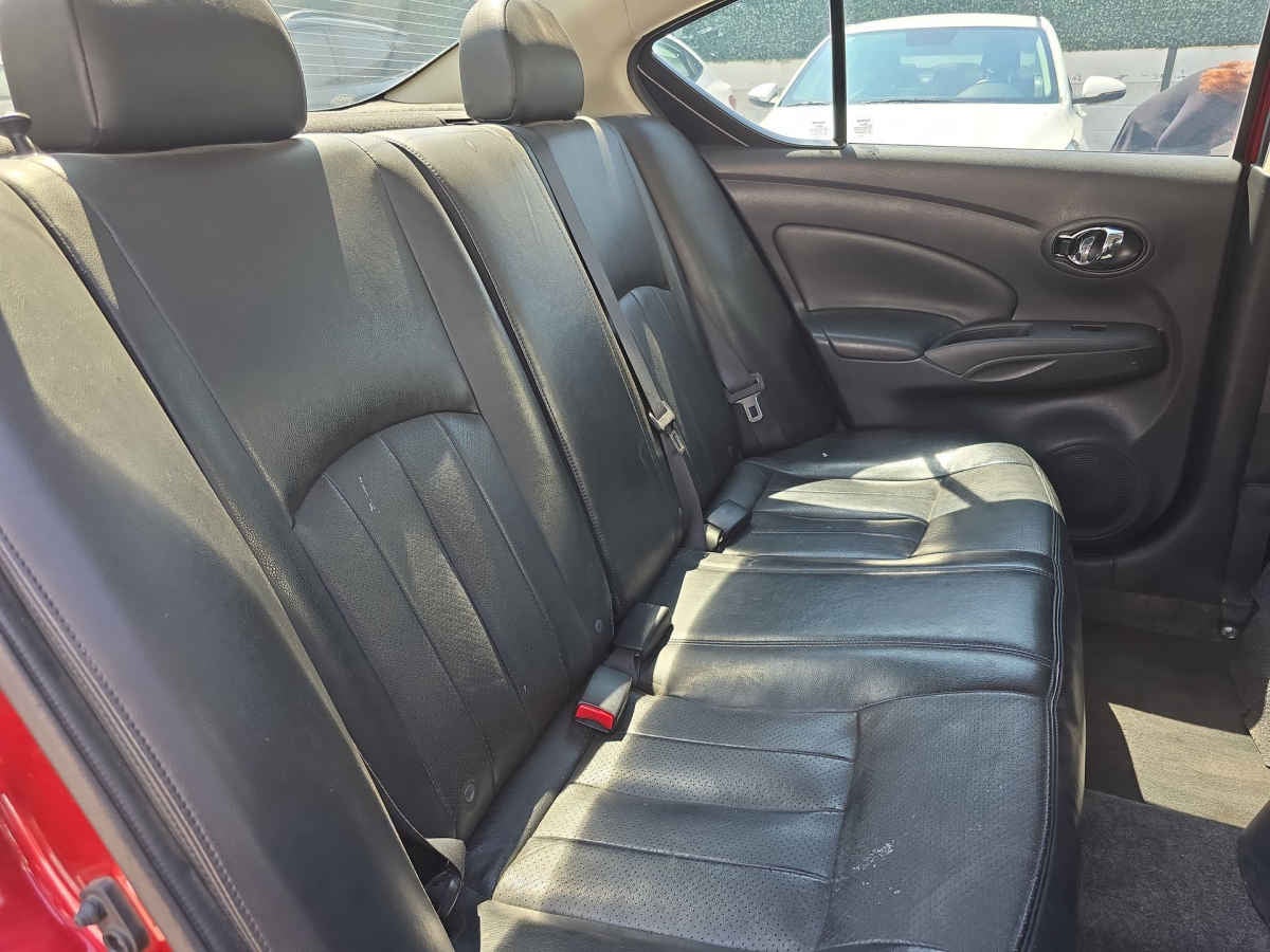 2019 Nissan Versa 4p Exclusive L4/1.6 Aut