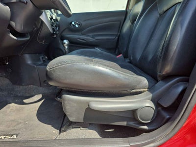 2019 Nissan Versa 4p Exclusive L4/1.6 Aut