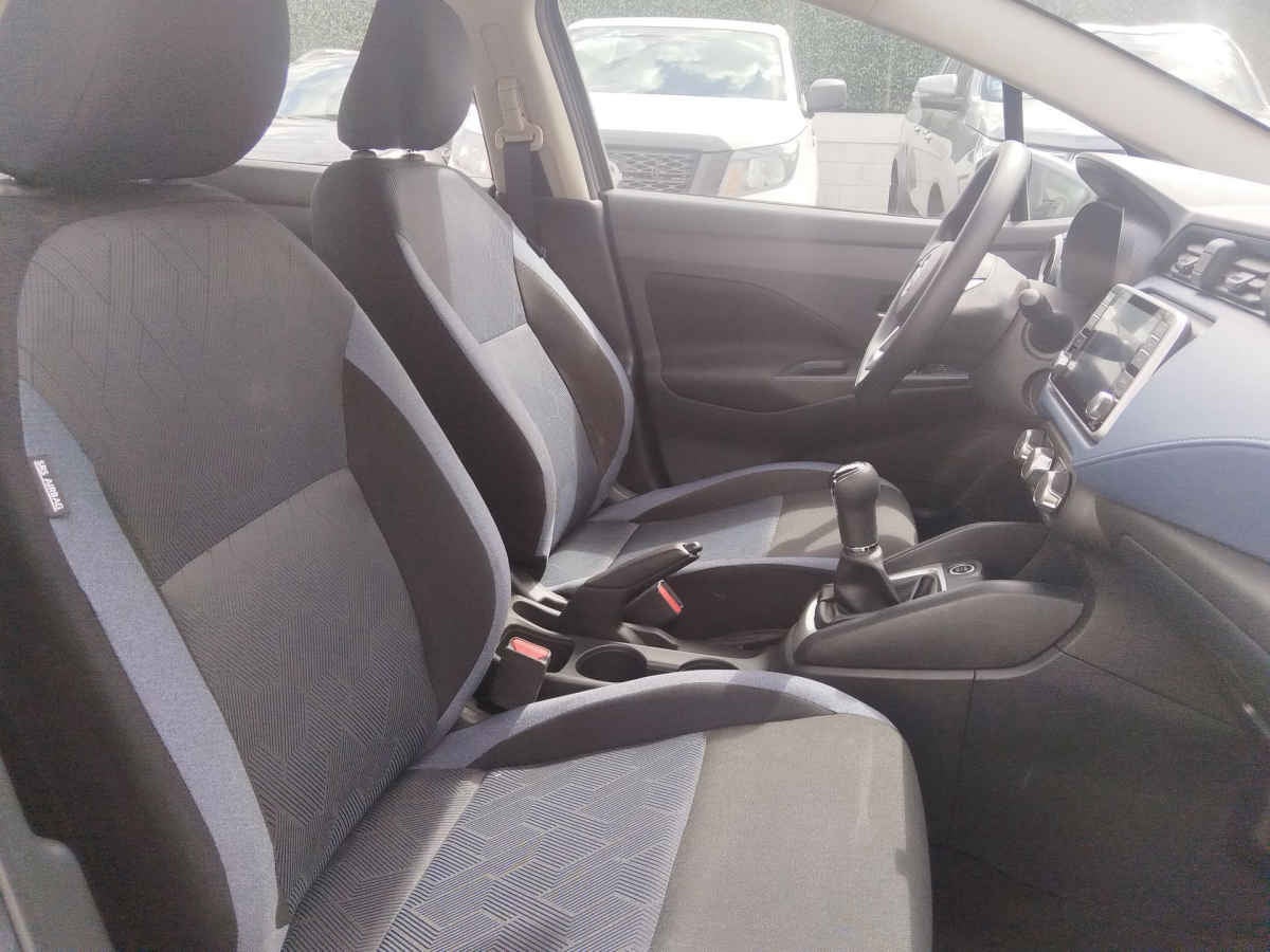 2024 Nissan Versa 4p Advance L4/1.6 Man