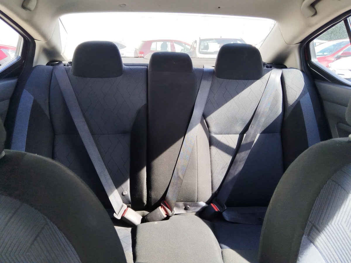 2024 Nissan Versa 4p Advance L4/1.6 Man