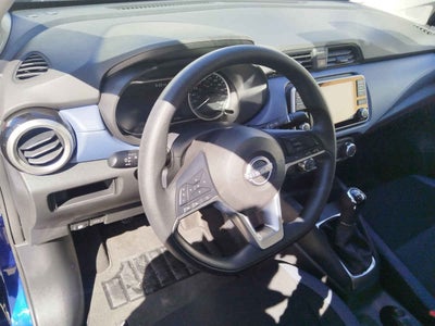 2025 Nissan Versa 4p Advance L4/1.6 Man