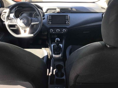 2025 Nissan Versa 4p Advance L4/1.6 Man