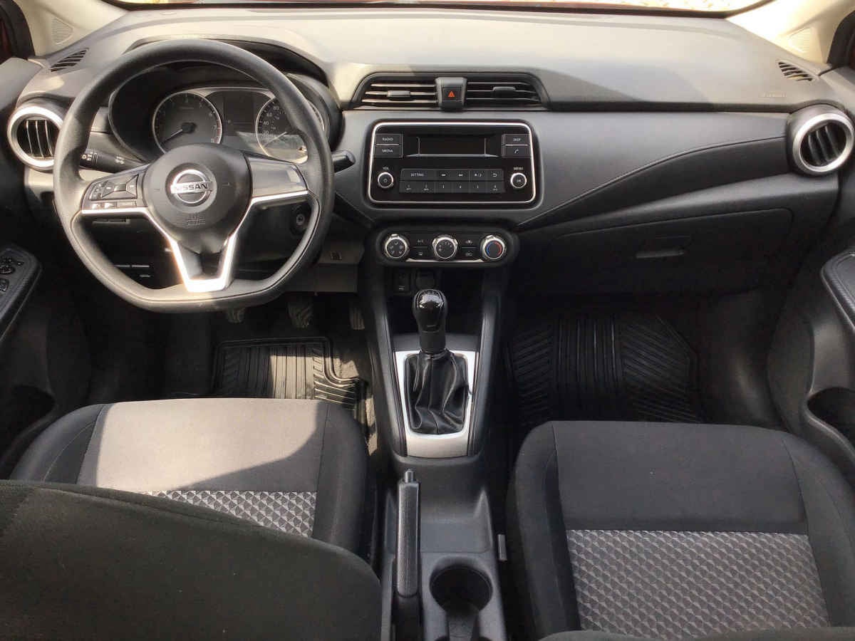 2022 Nissan Versa 4p Sense L4/1.6 Man