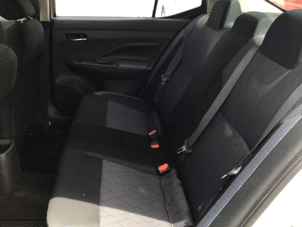 2024 Nissan Versa 4p Advance L4/1.6 Man
