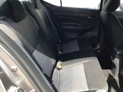 2025 Nissan Versa 4p Advance L4/1.6 Aut