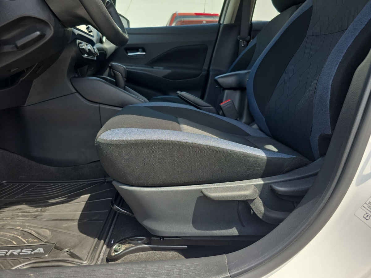 2025 Nissan Versa 4p Advance L4/1.6 Aut