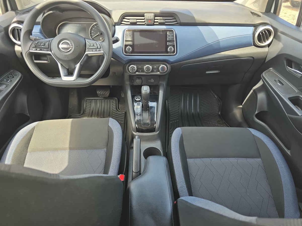 2025 Nissan Versa 4p Advance L4/1.6 Aut