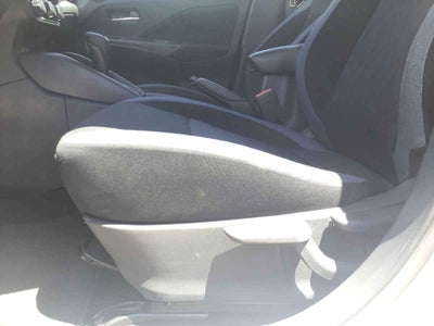 2025 Nissan Versa 4p Advance L4/1.6 Aut