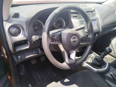 2023 Nissan Frontier 4p LE L4/2.5 Man