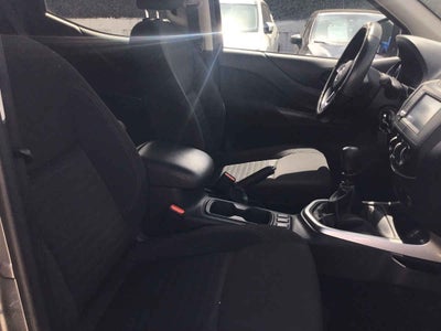 2025 Nissan Frontier 4p XE L4/2.5 Man