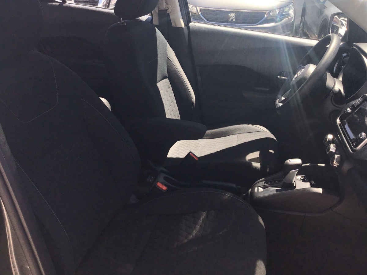 2025 Nissan Kicks 5p Play Advance L4/1.6 Aut