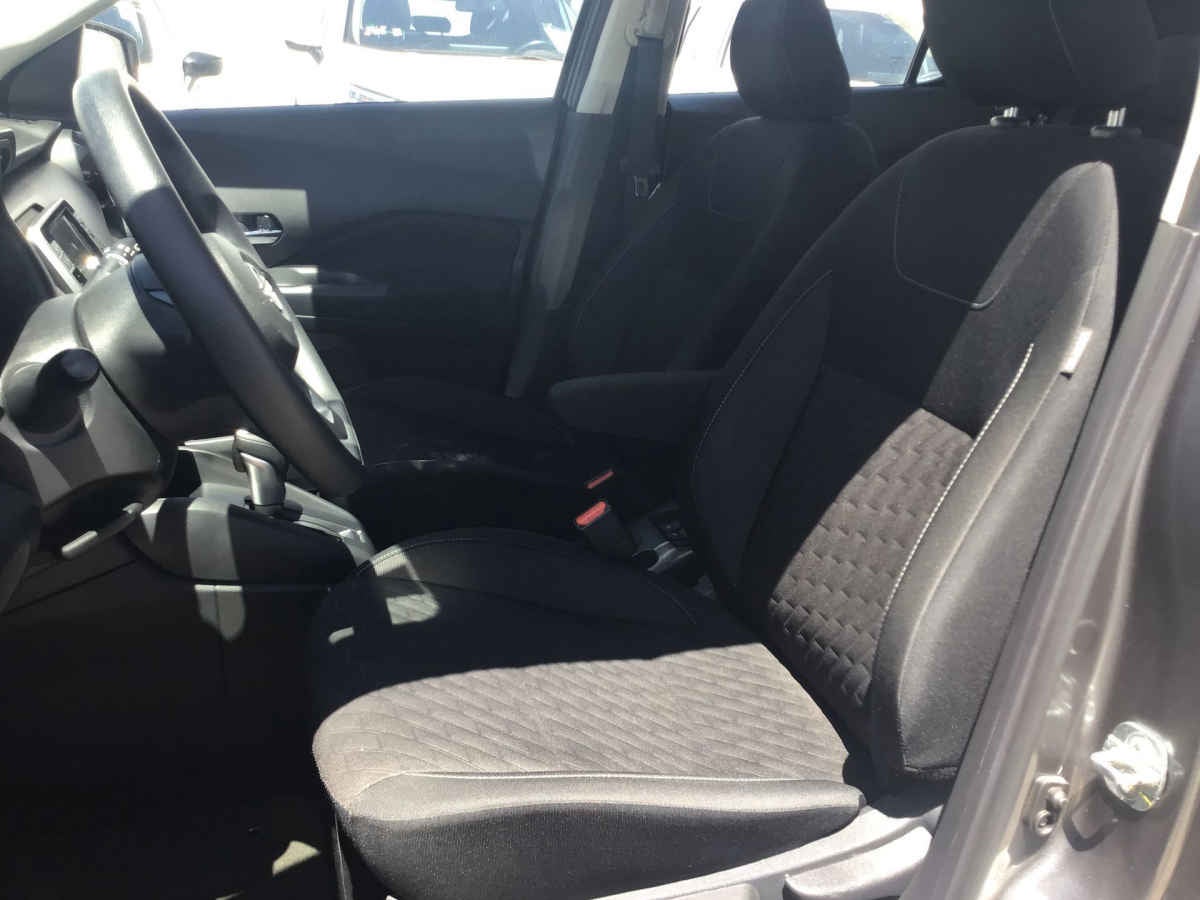 2025 Nissan Kicks 5p Play Advance L4/1.6 Aut