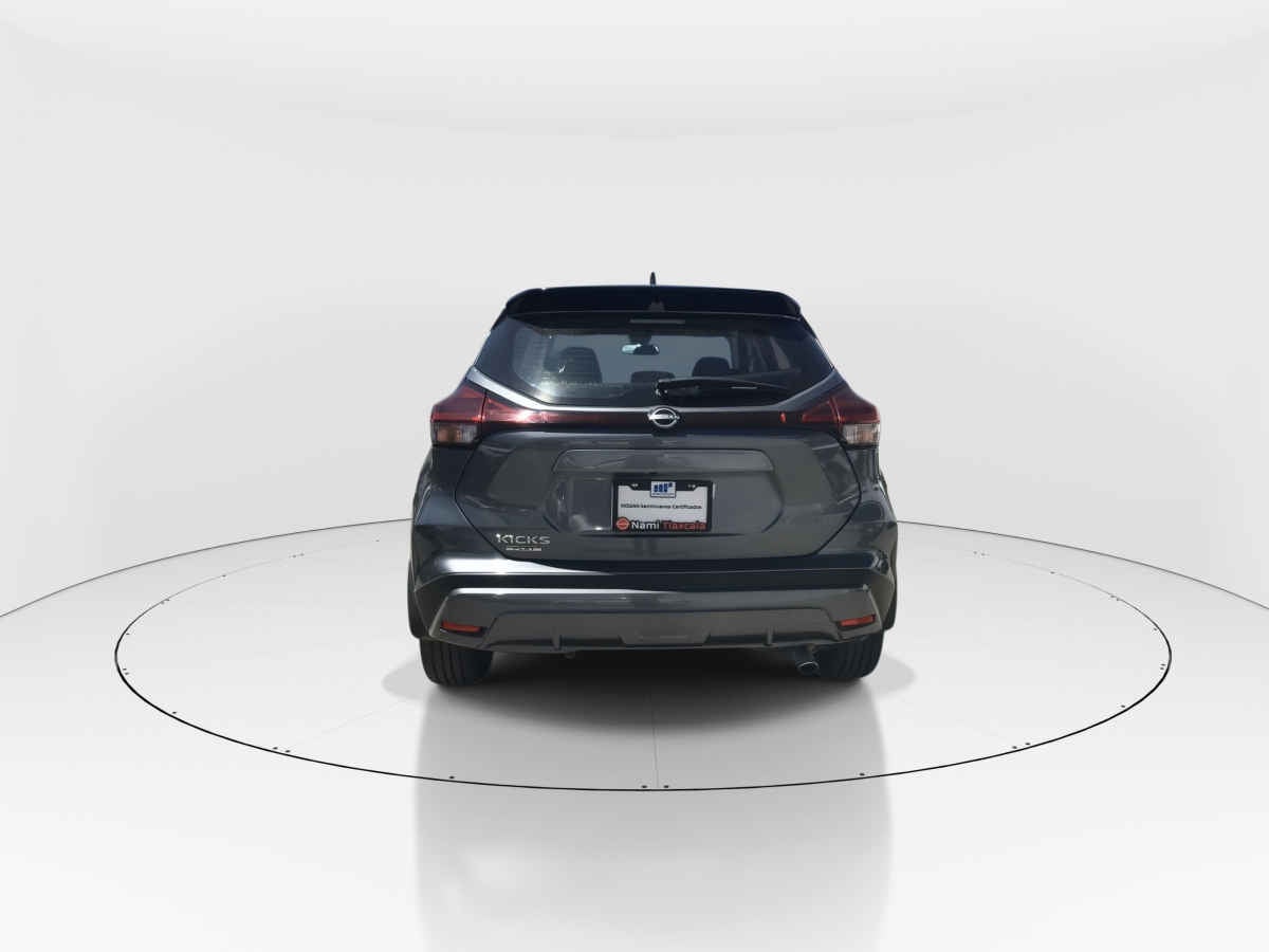 2025 Nissan Kicks 5p Play Advance L4/1.6 Aut
