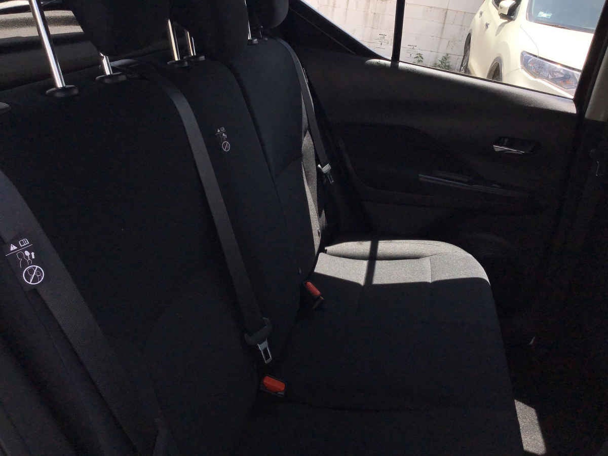 2025 Nissan Kicks 5p Play Advance L4/1.6 Man