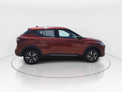 2025 Nissan Kicks 5p Play Advance L4/1.6 Man