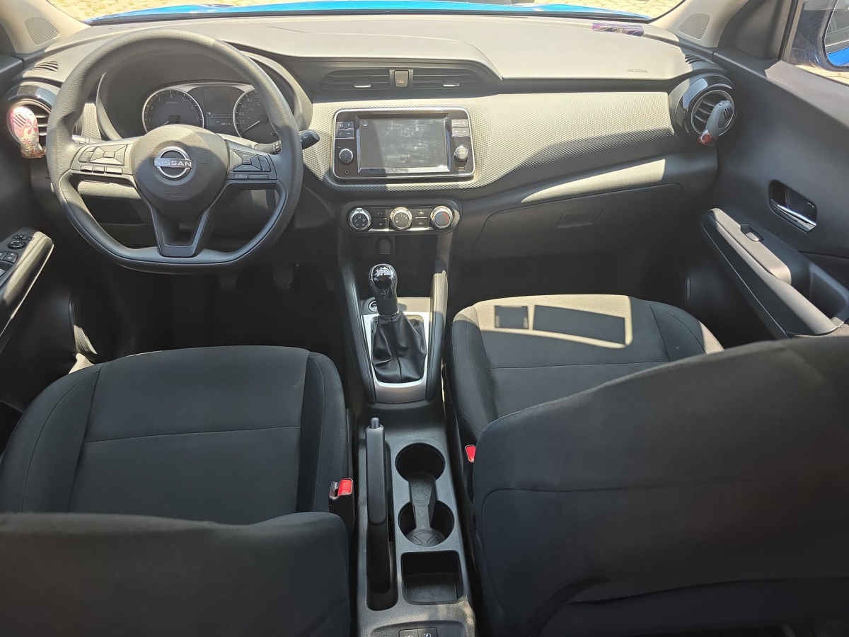2025 Nissan Kicks 5p Play Advance L4/1.6 Man