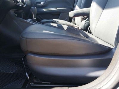 2025 RAM Ram 700 4p Laramie Turbo L4/1.3/T Aut