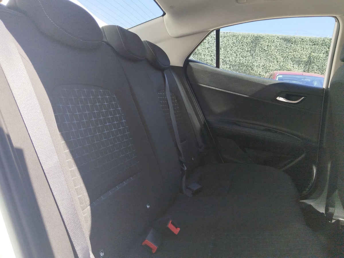 2025 Hyundai HB20 4p GL Mid L4/1.6 Aut