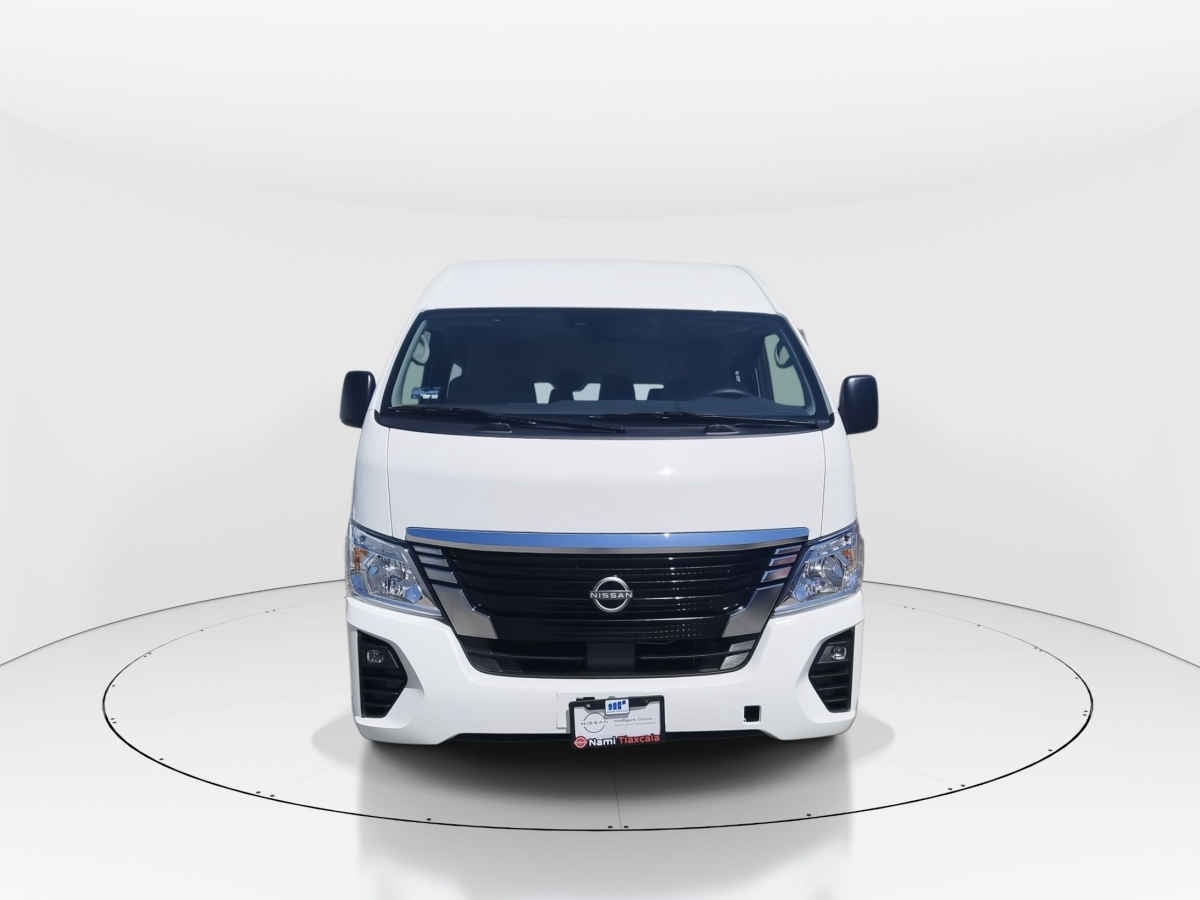 2025 Nissan Urvan 4p Amplia L4/2.5 Man 15/Pas P/Seg