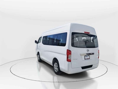 2025 Nissan Urvan 4p Amplia L4/2.5 Man 15/Pas P/Seg