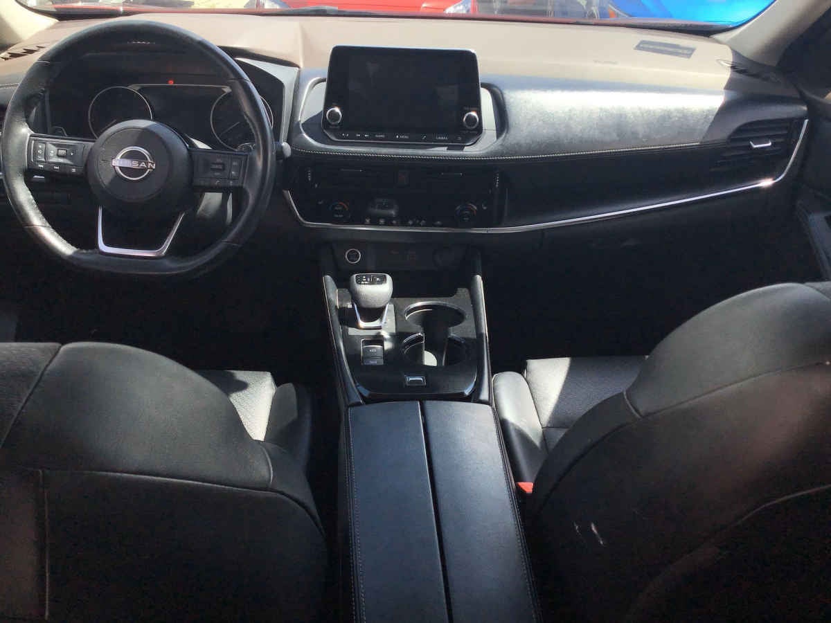 2023 Nissan X-Trail 5p Exclusive 3 Row L4/2.5 Aut