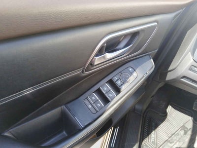 2024 Nissan X-Trail 5p Platinum 2 Row L4/2.5 Aut