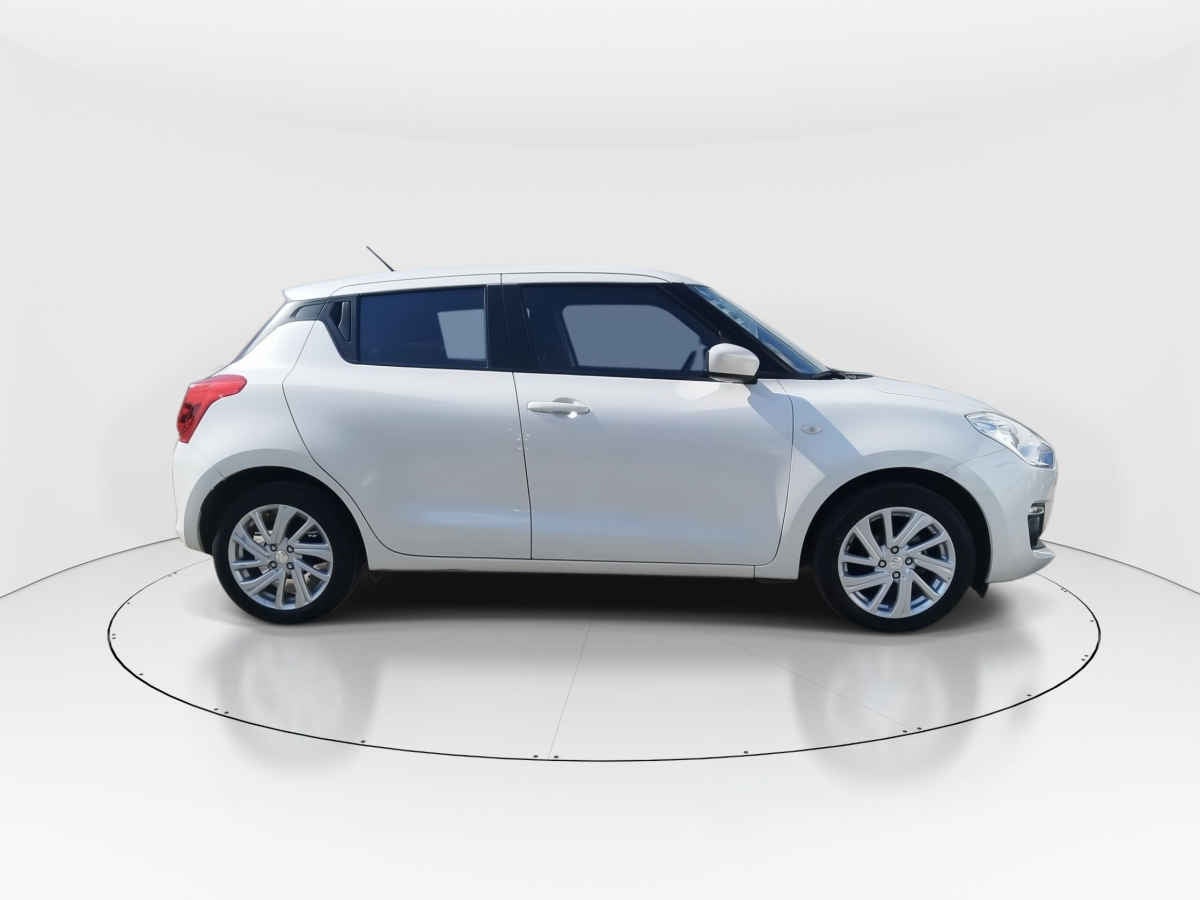 2022 Suzuki Swift 5p GLS L4/1.4 Aut