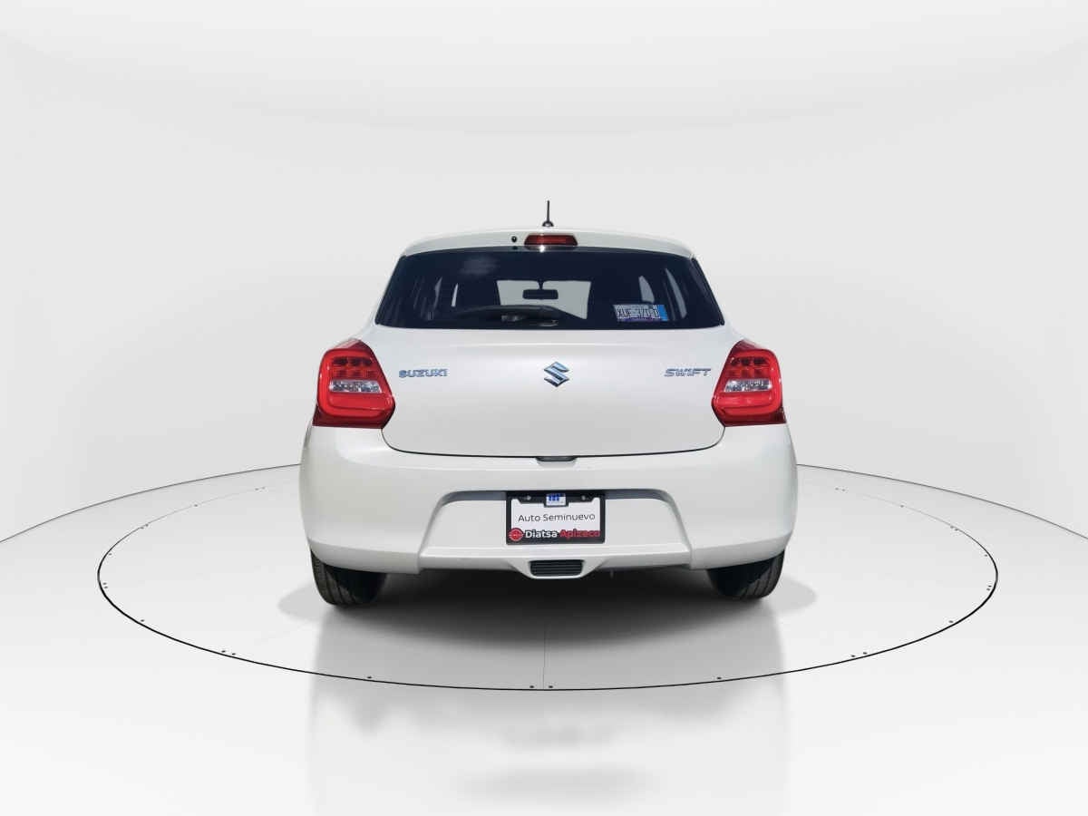 2022 Suzuki Swift 5p GLS L4/1.4 Aut