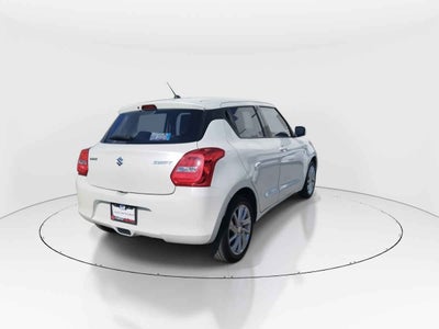 2022 Suzuki Swift 5p GLS L4/1.4 Aut