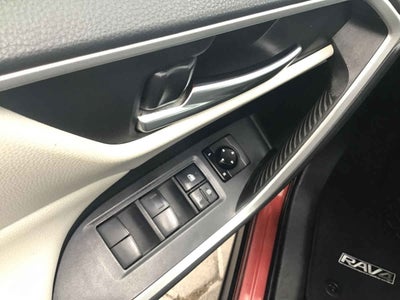2019 Toyota RAV4 5p XLE L4/2.5 Aut