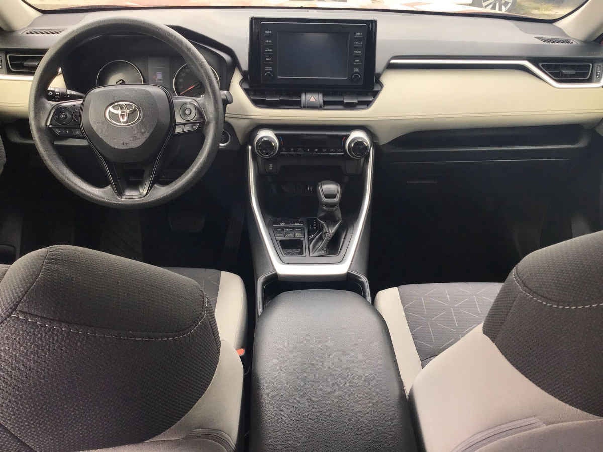 2019 Toyota RAV4 5p XLE L4/2.5 Aut