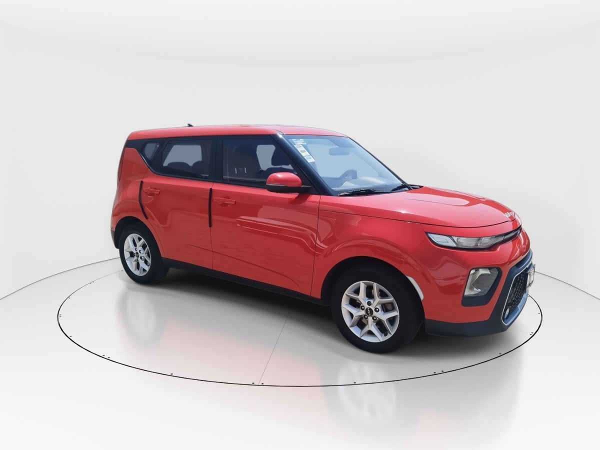 2022 Kia Soul 5p LX 1.6 L 121 HP TA6 A/AC RA-16"