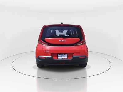 2022 Kia Soul 5p LX 1.6 L 121 HP TA6 A/AC RA-16"