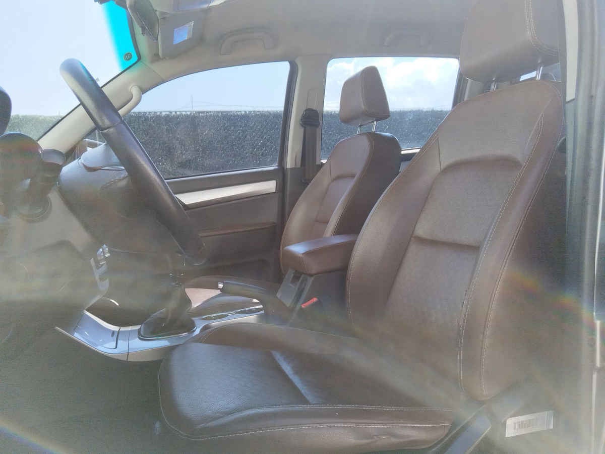 2023 JAC Frison 4p T8 Doble Cabina L4/2.0/T Man