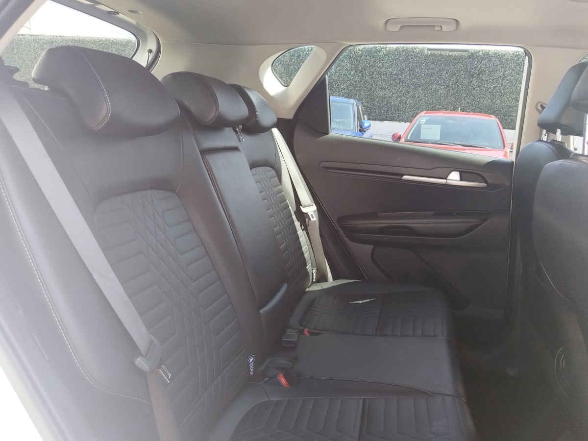 2024 Kia Sonet 5p SX L4/1.5 Aut