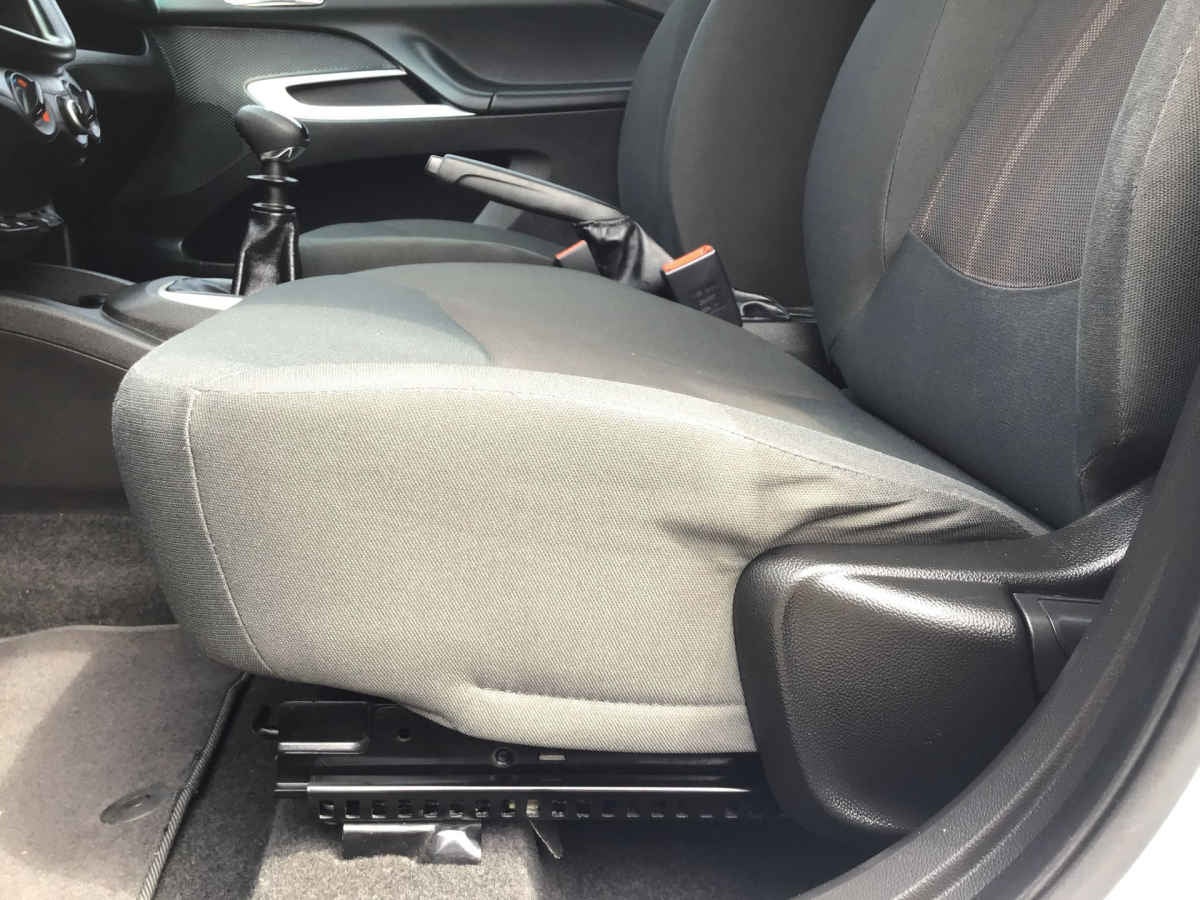 2020 Chevrolet Aveo 4p LS L4/1.5 Man (A)