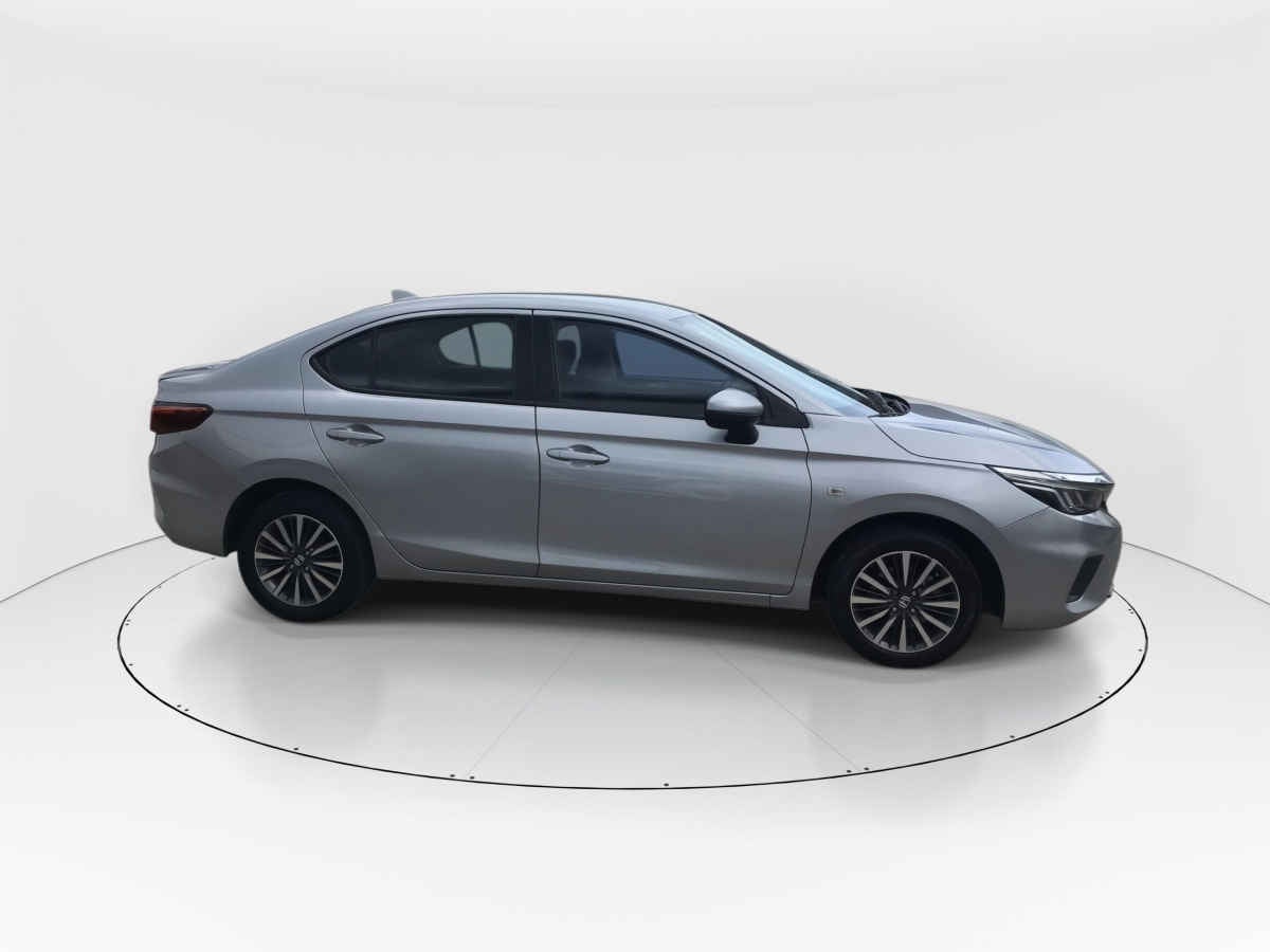 2022 Honda City 4p Uniq L4/1.5 Man