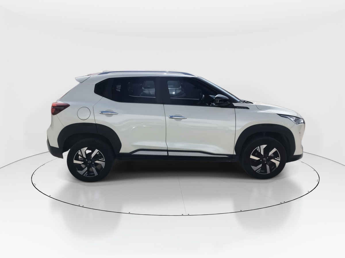 2025 Nissan Magnite 5p Advance L3/1.0/T Man
