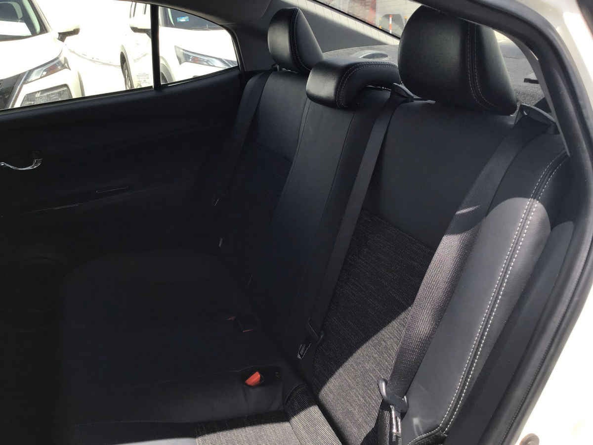 2021 Toyota Yaris 4p Sedán S L4/1.5 Man