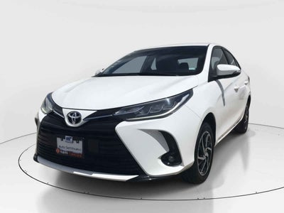2021 Toyota Yaris 4p Sedán S L4/1.5 Man
