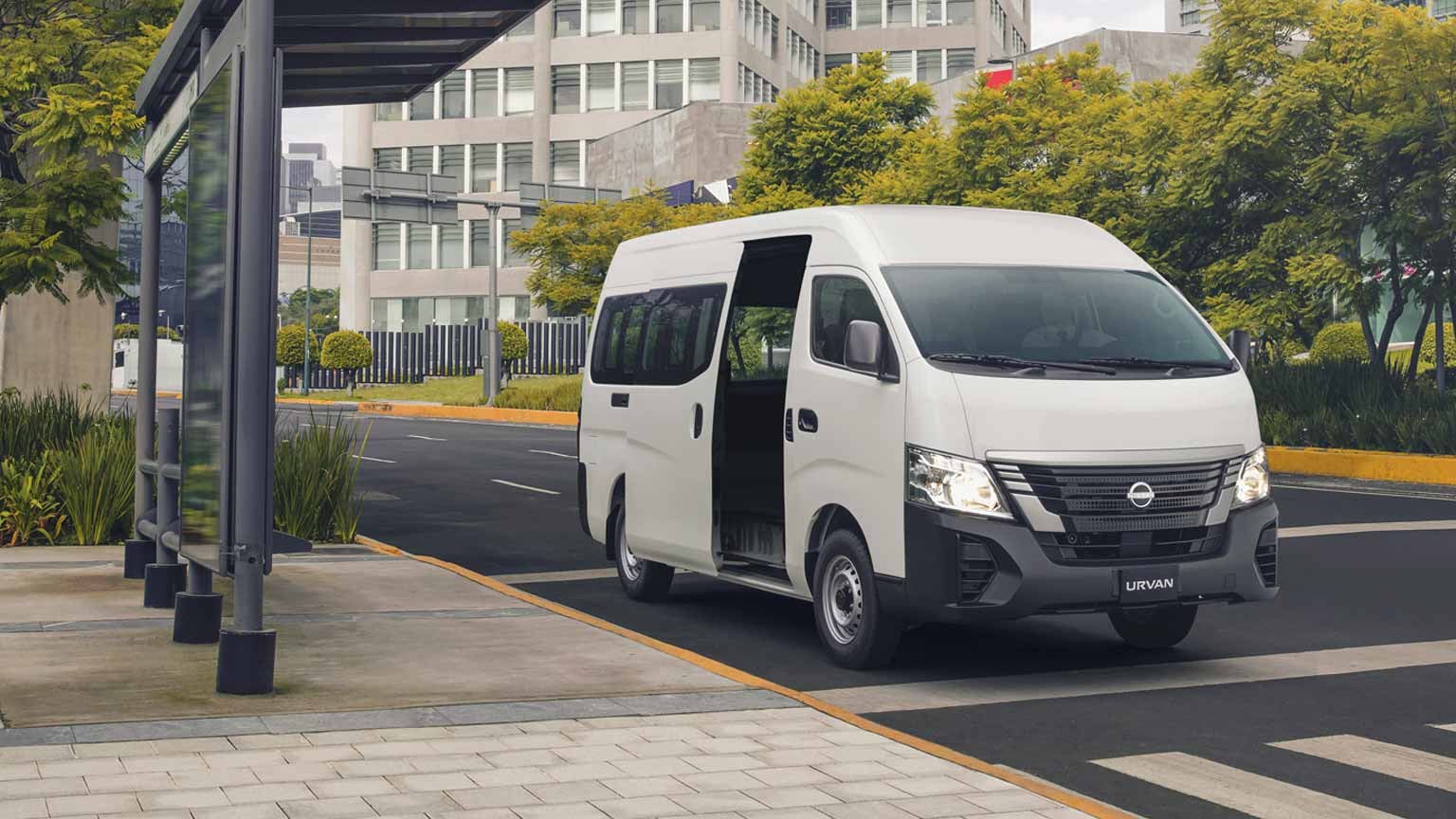 Nissan NV350 Exterior5